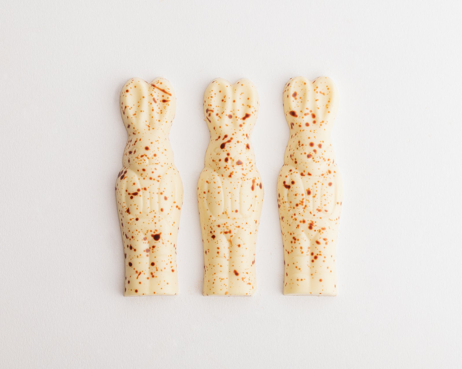 Hares white crispy hazelnut